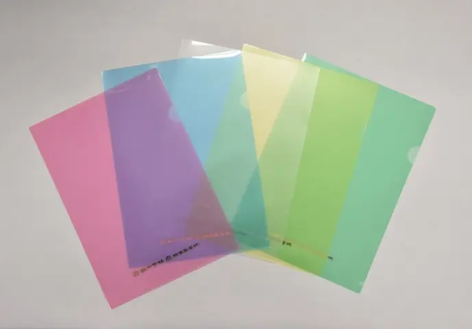 クリアファイル
A4無地