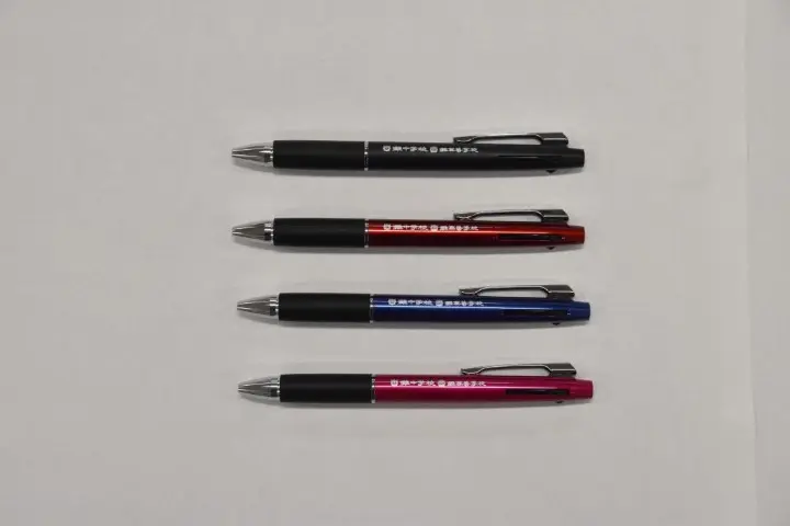 多機能ペン
 ジェット
ストリーム
